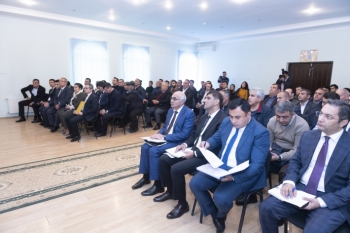Borclu parniklərin qazı kəsilməyəcək – «AZƏRİQAZ»LA SAHİBKARLAR RAZILAŞDILAR | FED.az