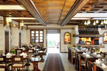 Bakıda karantin qaydalarını pozan - RESTORAN TAPILDI | FED.az