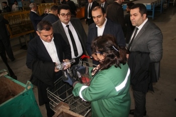 Azərbaycanın məşhur şüşə zavoduna – BİZNES TUR TƏŞKİL EDİLİB | FED.az